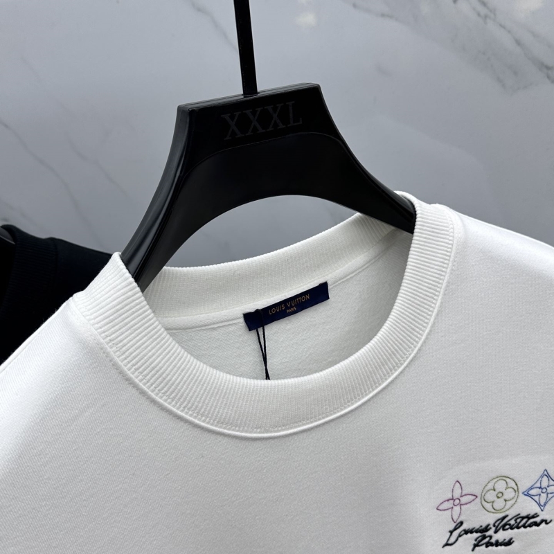 l0vis Vvtt0n t-shirt